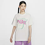 Nike Sportswear Essential Women's T-Shirt. Nike ID